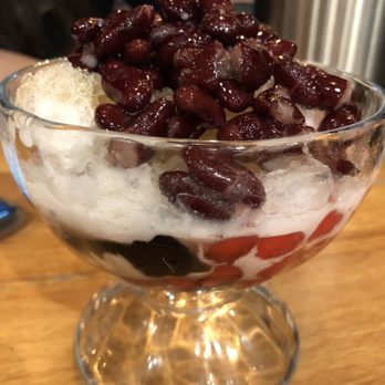 Cafe Nho - One of Cafe Nho's signature sweet desserts - Desserts Near Me - Sydney, NSW