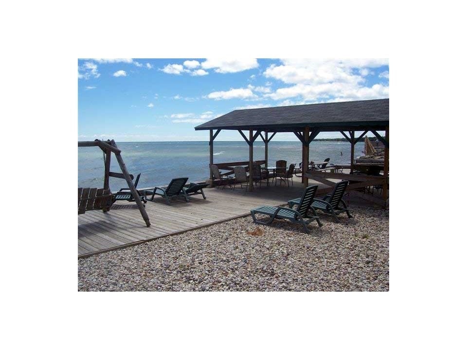 WOODLAND BEACH COTTAGES Updated September 2024 2786 E US 23, East