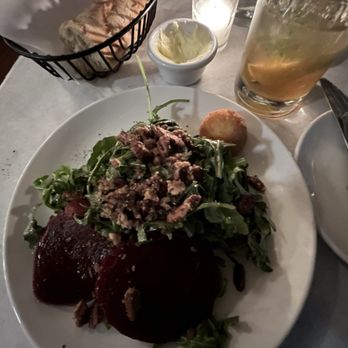 39 Rue de Jean - Fried Goat Cheese Salad - French Near Me - Charleston, South Carolina 39 Rue de Jean - Fried Goat Cheese Salad - French Near Me - Charleston, South Carolina