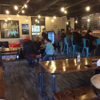Beachcrest - Beer Bar Near Me - Gleneden Beach, Oregon Beachcrest - Beer Bar Near Me - Gleneden Beach, Oregon