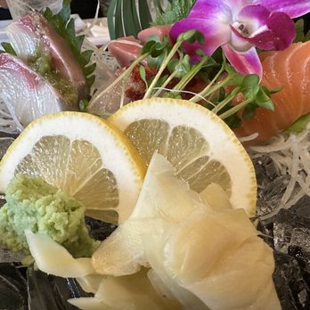 Huku Japanese Bistro - Sashimi platter - Japanese Near Me - Davis, California Huku Japanese Bistro - Sashimi platter - Japanese Near Me - Davis, California
