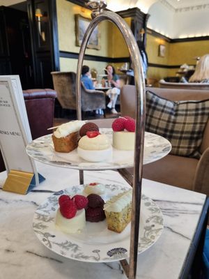 Cameron House by null