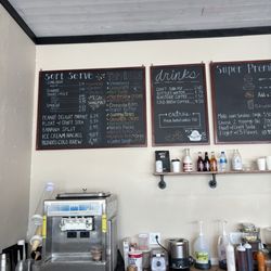 The Hiawatha Creamery