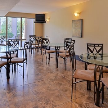 Americas Best Value Inn Kinder - Dining Room - Hotels Near Me - Kinder, Louisiana Americas Best Value Inn Kinder - Dining Room - Hotels Near Me - Kinder, Louisiana
