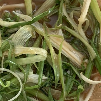 Vons Chicken - Shredded green onions and sauce for the crispy padak chicken. - Chicken Shop Near Me - Dublin, California