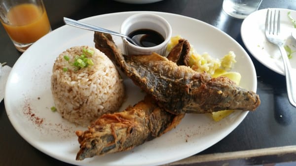 Pino Restaurant by null
