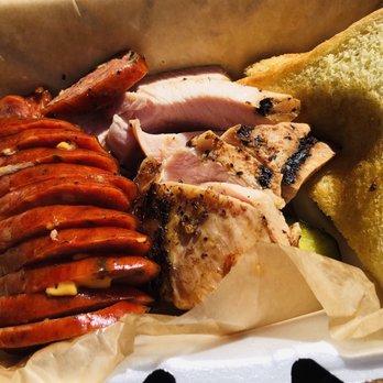 Tender Smokehouse - Jalapeño Sausage, Turkey, & Sides - Barbeque Near Me - Celina, Texas Tender Smokehouse - Jalapeño Sausage, Turkey, & Sides - Barbeque Near Me - Celina, Texas