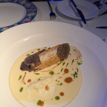 蠔酒吧 - Brioche Crusted Sea Bream - International Near Me - Hong Kong, HK
