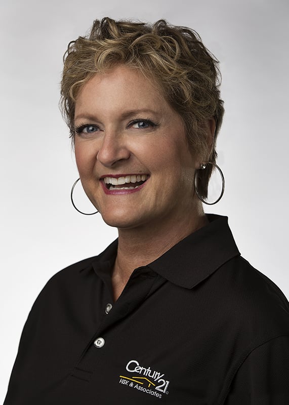 CAROL HARDY CENTURY 21 HELLMANN STRIBLING 101 River Hills Dr