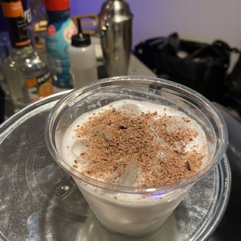 Liquid Chefs - White Russian - Bartenders Near Me Liquid Chefs - White Russian - Bartenders Near Me