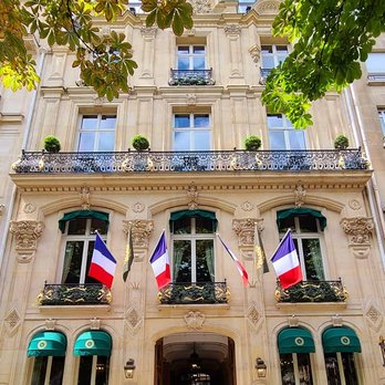 Le Clarence - French Near Me - Paris, 75
