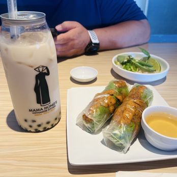 Mama Hong's Vietnamese Kitchen - Burbank - Vietnamese Near Me - Burbank, California Mama Hong's Vietnamese Kitchen - Burbank - Vietnamese Near Me - Burbank, California