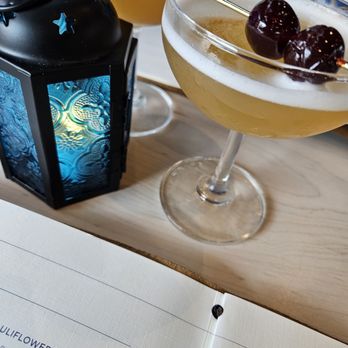 Alder & Oak - Amerretto sour - Mediterranean Near Me - Jacksonville Beach, Florida