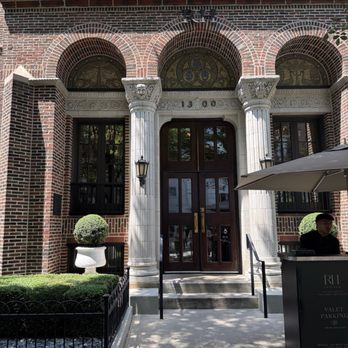 3 Arts Club Cafe at RH Chicago - Cafes Near Me - Chicago, Illinois 3 Arts Club Cafe at RH Chicago - Cafes Near Me - Chicago, Illinois