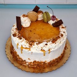 Symphony House of Cakes and Icecreams - Butterscotch Cake