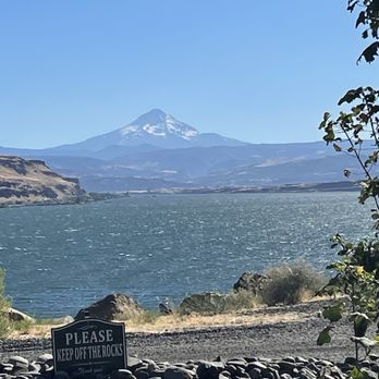 Jacob Williams Winery - View from the window - Wineries Near Me - Wishram, Washington Jacob Williams Winery - View from the window - Wineries Near Me - Wishram, Washington