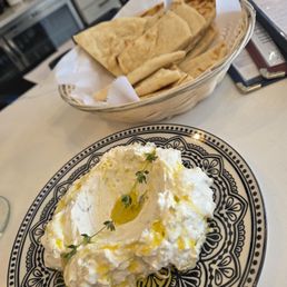 baba ganoush (Creamy and so good- served with fresh pita)