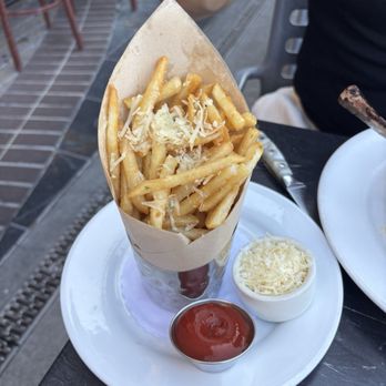 The Waterfront Seafood Grill - Parmesan truffle fries - Seafood Near Me - Napa, California The Waterfront Seafood Grill - Parmesan truffle fries - Seafood Near Me - Napa, California