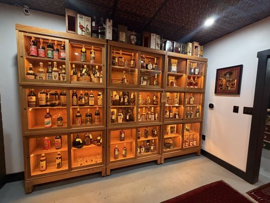 Neat Bourbon Bar & Bottle Shop by null