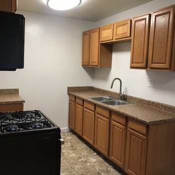Royal Queen Apartments - Kitchen - Apartments Near Me - Downey, California Royal Queen Apartments - Kitchen - Apartments Near Me - Downey, California