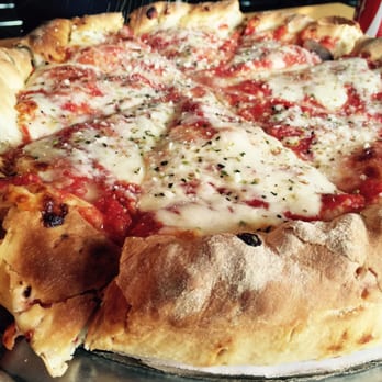 Mrs T's - Pizza Near Me - Westmont, Illinois