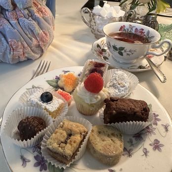 Teaberry's Tea Room - Tea sweets included with Milady's Tea - Tea Rooms Near Me - Flemington, New Jersey