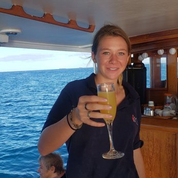 Vida Mia - Mimosas anyone? They're complimentary! - Boat Charters Near Me - Honolulu, Hawaii Vida Mia - Mimosas anyone? They're complimentary! - Boat Charters Near Me - Honolulu, Hawaii