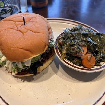 Sweet P's Uptown Corner - Barbeque Near Me - Knoxville, Tennessee