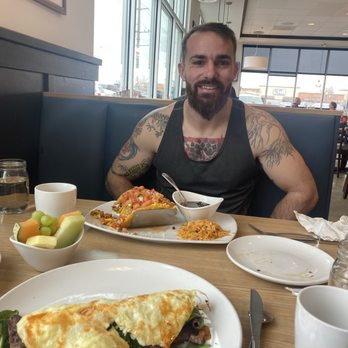 Broken Yolk Cafe - Yum - Breakfast & Brunch Near Me - Meridian, Idaho Broken Yolk Cafe - Yum - Breakfast & Brunch Near Me - Meridian, Idaho