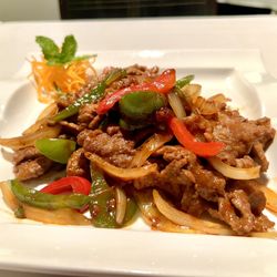 Tasty House Asian Fusion - Pepper steak with onion