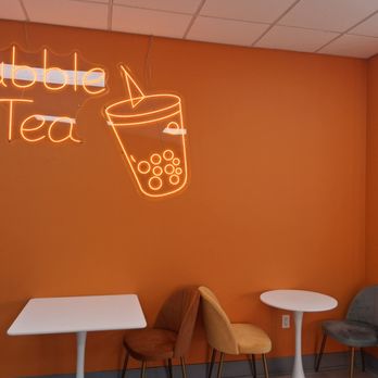 Buns & Bubbles - Inside - Burgers Near Me - Deer Park, New York