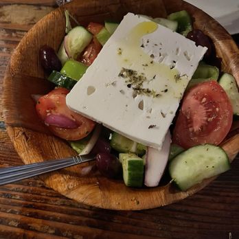 Kiki's - Horiatiki Salad - Greek Near Me - New York, New York Kiki's - Horiatiki Salad - Greek Near Me - New York, New York