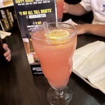 Buffalo Wild Wings - Strawberry Lemonade - Chicken Wings Near Me - Wilkins, Pennsylvania Buffalo Wild Wings - Strawberry Lemonade - Chicken Wings Near Me - Wilkins, Pennsylvania