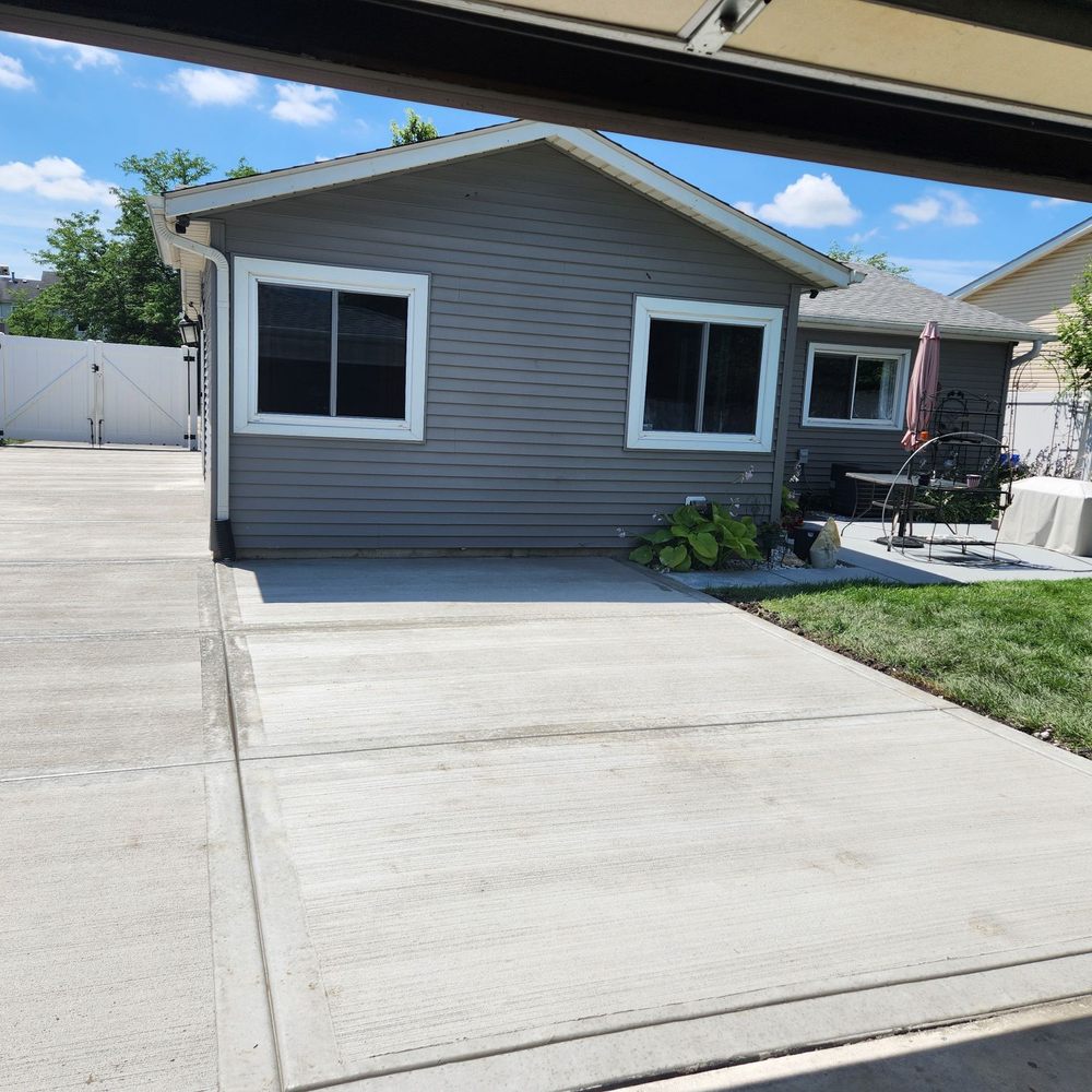 Dressler Block Concrete Inc - Masonry/Concrete Near Me - Plainfield, Illinois