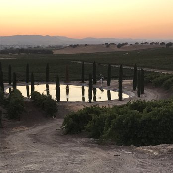 Pear Valley - Wineries Near Me - Paso Robles, California Pear Valley - Wineries Near Me - Paso Robles, California