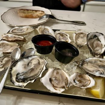Humble Oysters & Bubbles - 2 of each of the 6 different oyster choices for the night - Seafood Near Me - Phoenix, Arizona