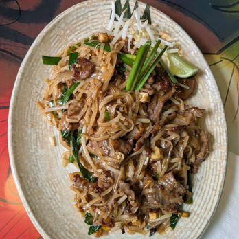 Thairoomgrand - Pad thai - Thai Near Me - Mississauga, Ontario Thairoomgrand - Pad thai - Thai Near Me - Mississauga, Ontario