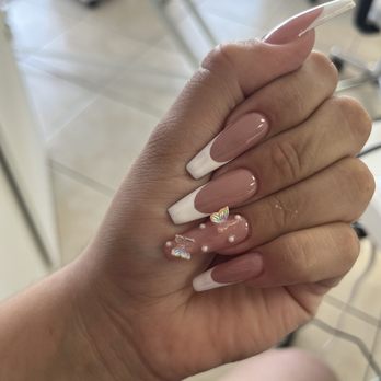 Cute and Nice Nail Art Studio - Nail Salons Near Me - Miami Beach, Florida Cute and Nice Nail Art Studio - Nail Salons Near Me - Miami Beach, Florida