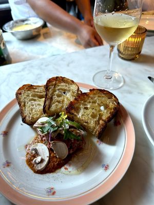 Martine's Wine Bar by null