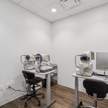 ClearVue Eyes - State of the art equipment at ClearVue Eyes including OCT and retinal topography - Optometrists Near Me - Lake Mary, Florida ClearVue Eyes - State of the art equipment at ClearVue Eyes including OCT and retinal topography - Optometrists Near Me - Lake Mary, Florida