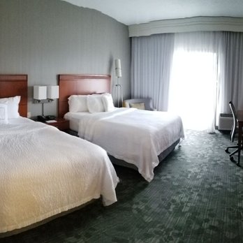 Courtyard by Marriott Chicago Glenview/Northbrook - Hotels Near Me - Glenview, Illinois