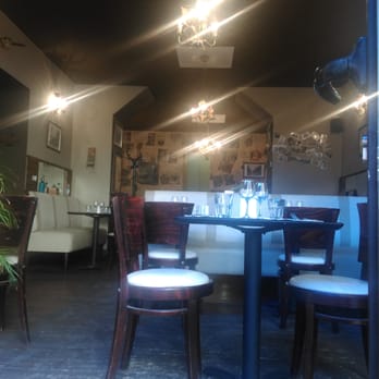 L'Arbousier - Une premiere ici, repas en terrasse, il fait bon ! C'est cool ! - French Near Me - Bordeaux, 33