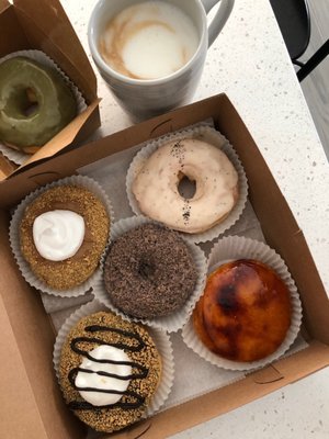 Earnest Donuts by null