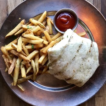 Eureka! - Veggie Beet Burger - American Near Me - Indian Wells, California