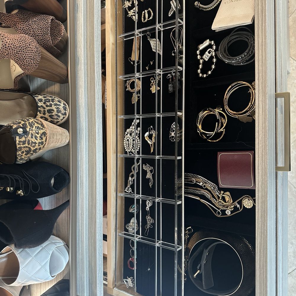 LB Closets - Cabinetry Near Me - Tempe, Arizona