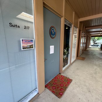 Fern and Thistle Massage - Entrance to Fern&Thistle in the 811 Shops - Massage Therapy Near Me - Portland, Oregon Fern and Thistle Massage - Entrance to Fern&Thistle in the 811 Shops - Massage Therapy Near Me - Portland, Oregon