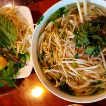Pho Saigon - My absolute favorite, chicken phó. This is the only one I truly love. - Vietnamese Near Me - Honolulu, Hawaii