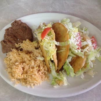 Müller Burger - Tacos dorados - Mexican Near Me - Mexicali, BCN
