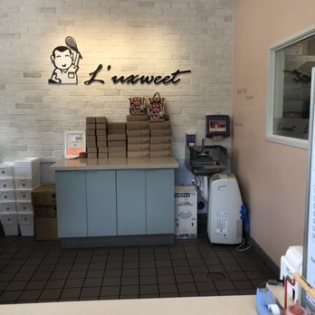 L'uxweet - Bakeries Near Me - Tustin, California