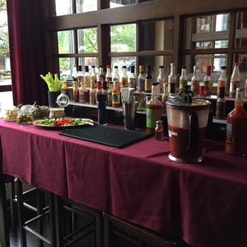 William Jeffrey's Tavern - Build your own Bloody Mary bar - American Near Me - Arlington, Virginia